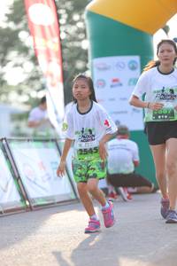 BIB: 
                            <button type="button" onclick="openModal(3649559)" class="btn btn-primary btn-sm float-right btn-popup" data-toggle="modal" data-target=".modal-high-quality">
                        <i class="fas fa-shopping-cart"></i> Add to Cart
                    </button>
                                            <button type="button" onclick="isThisMe(3649559, true)" class="btn btn-success btn-sm float-right btn-popup btn-isme hidden" data-toggle="tooltip" data-placement="bottom" title="นี่คือรูปของคุณใช่ไหม คลิกที่นี่เพื่อเอาเข้าอัลบั้ม">
                        <i class="fas fa-plus"></i> Add to album
                    </button>
                    <button type="button" onclick="isThisMe(3649559, false)" class="btn btn-warning btn-sm float-right btn-popup btn-isnotme hidden">
                        <i class="fas fa-ban"></i> Remove from album
                    </button>